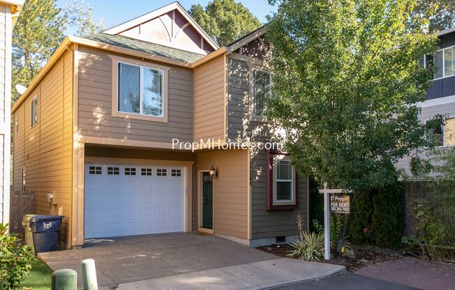 Charming Four Bedroom Home in Aloha on Quiet Cul-De-Sac!