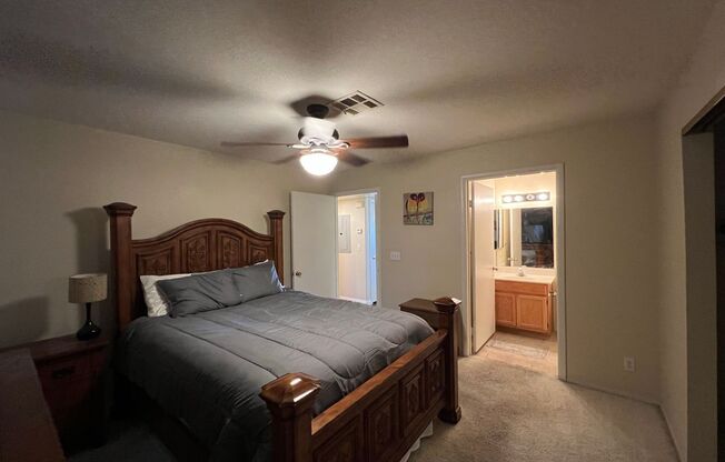 2 beds, 2 baths, $1,650
