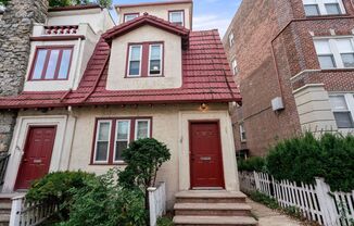 Single Family - Free Laundry - Walk to Cleveland Circle / Comm Ave