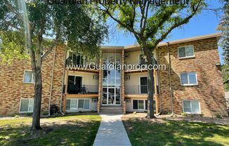 Champlin Main Floor Renovated Apartment, Dishwasher, Garage, Pets Welcome