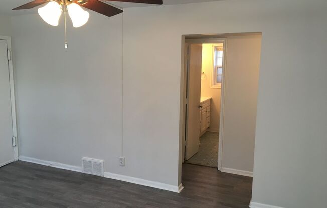 1 bed, 1 bath, $725, Unit 2