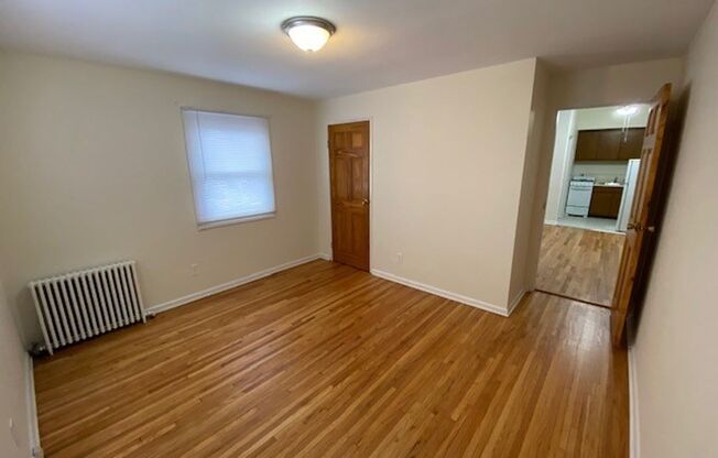 1 bed, 1 bath, 550 sqft, $950, Unit 1917-08