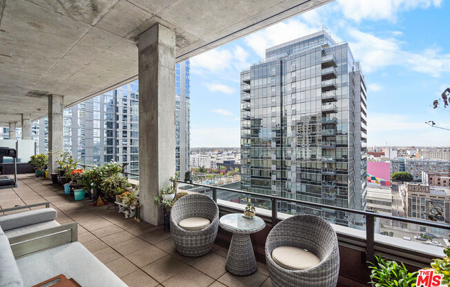 2 beds, 2.3 baths, 2,660 sqft, $10,000, Unit PH 1