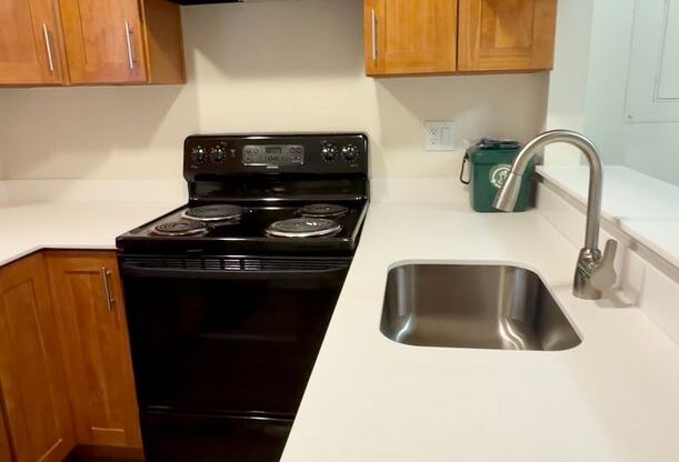 2 beds, 2 baths, 864 sqft, $2,200, Unit C104