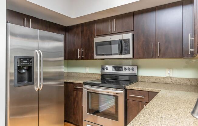 2 beds, 2 baths, 1,360 sqft, $2,129