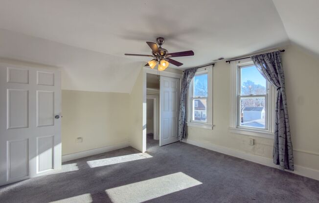 2 beds, 1 bath, 574 sqft, $1,495, Unit 103-105 Center Street, West Haven, CT 06516