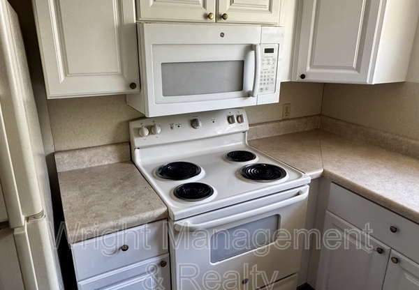 14464 REUTER STRASSE CRES