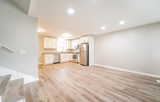 4000 KINGS CIR