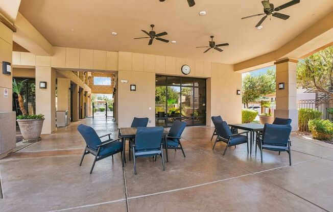 2 beds, 2 baths, $1,595