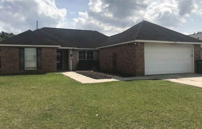 3 Bedroom House in Denham Springs Pet Friendly!