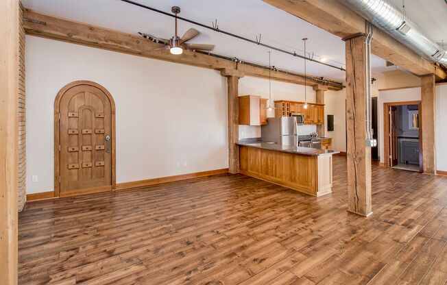 Studio, 1 bath, 773 sqft, $1,595, Unit 211