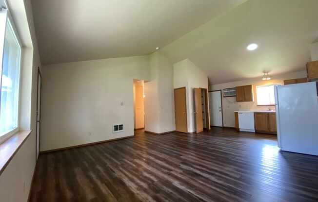 1008 E 19th Ave.