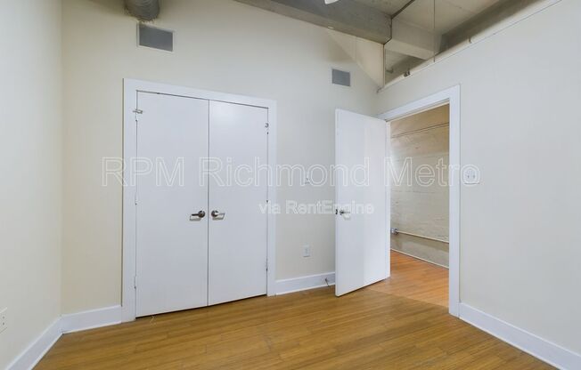 2 beds, 2 baths, 865 sqft, $1,400, Unit 119