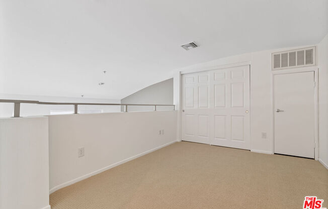 1 bed, 2 baths, 1,149 sqft, $3,750, Unit 438