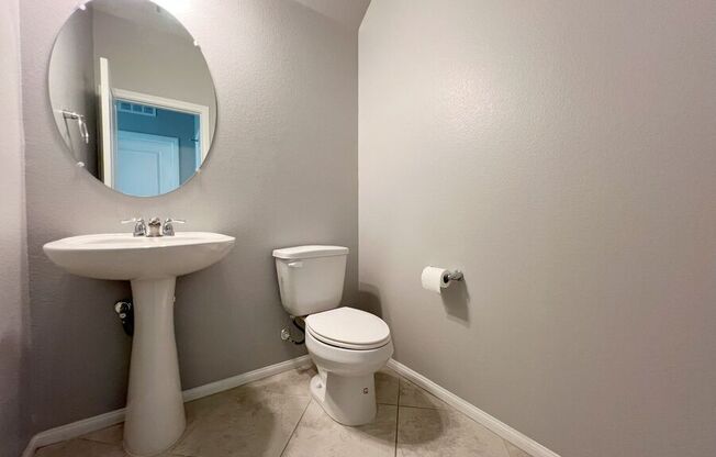 3145 UMBRIA HLS WALK