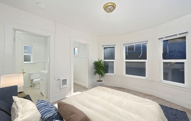 1 bed, 1 bath, 600 sqft, $1,645, Unit 708 Nob Hill