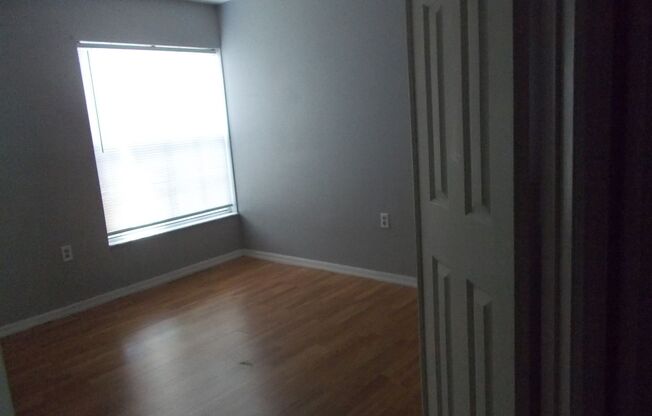 1661 Windsor Oaks Court