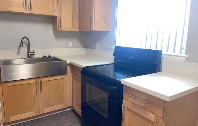 1 bed, 1 bath, 633 sqft, $2,185, Unit 811D5