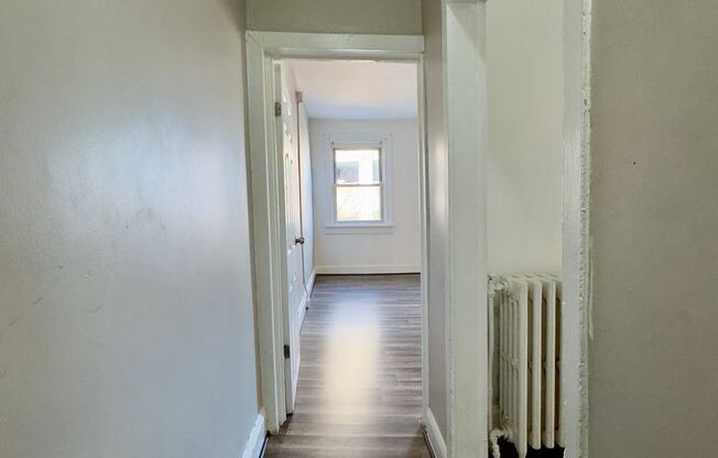 For Rent: Downtown Charm at 305 W Madison St– Your Urban Oasis Awaits!