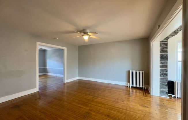 Charming 3 Bedroom/2 Bathroom Townhome in Ednor Gardens-Lakeside, MD!