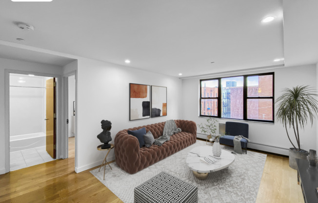 1405 5 AVE