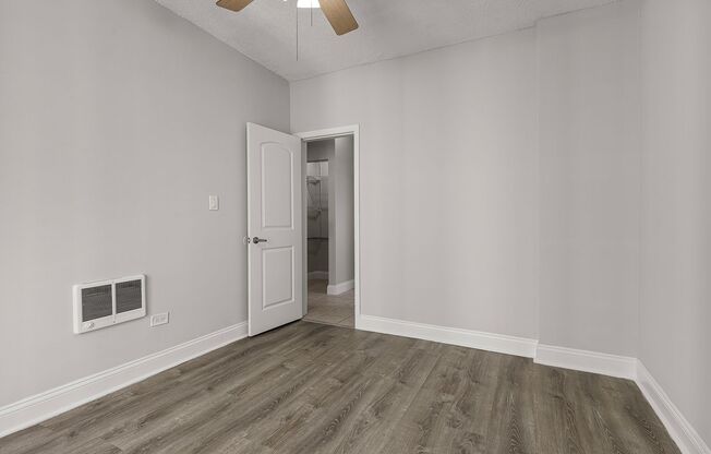 1 bed, 1 bath, 408 sqft, $1,795, Unit 906