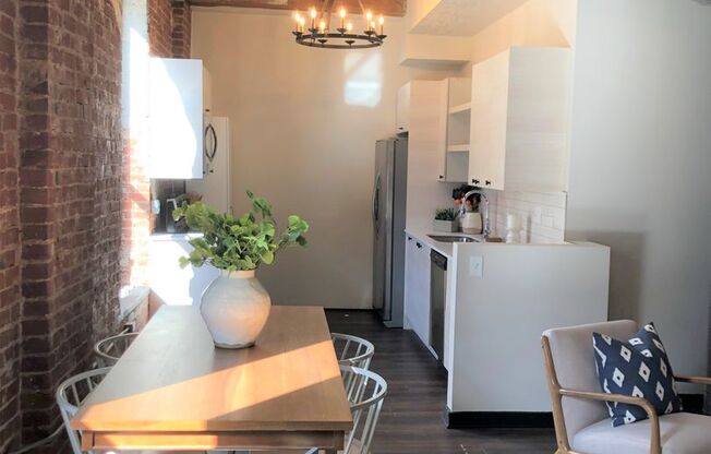 2 beds, 2 baths, 1,747 sqft, $1,995, Unit G01