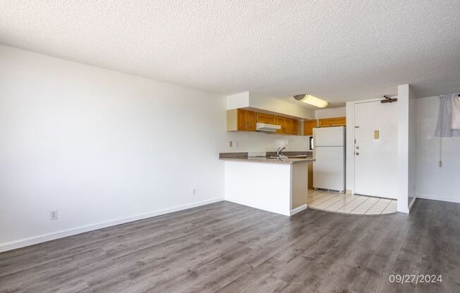 1 bed, 1 bath, $2,100