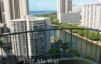 2 beds, 2 baths, $2,400, Unit 1717 Ala Wai Blvd., #2007