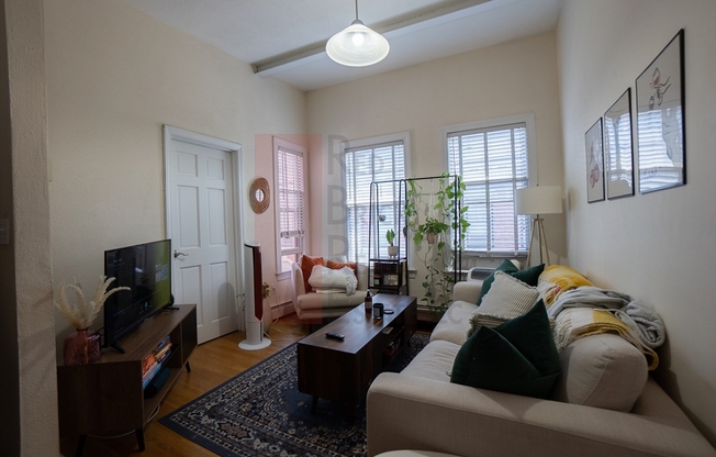 57 MYRTLE ST