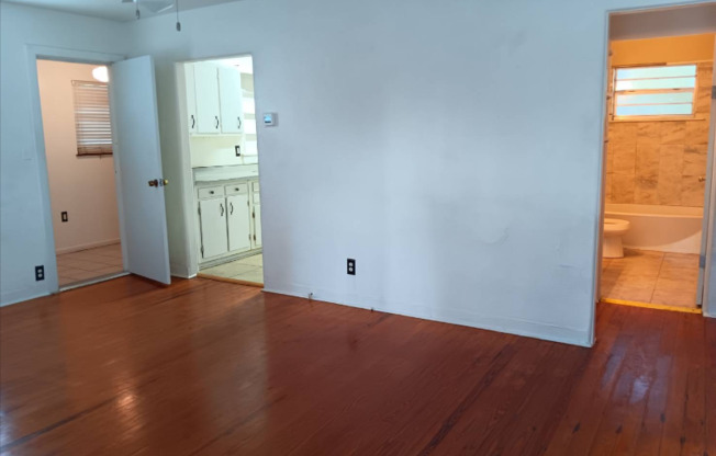 141 WHITE ST