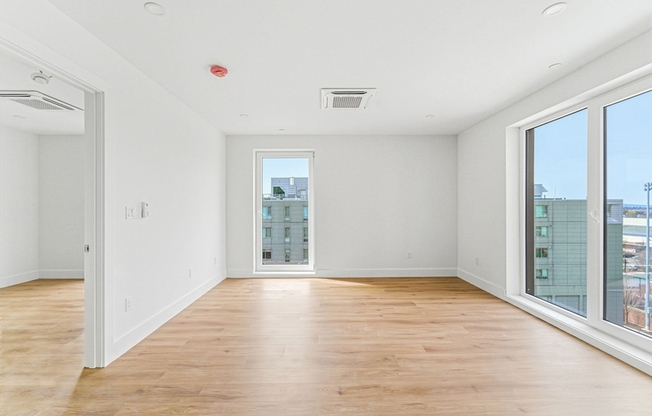 1 bed, 1 bath, 633 sqft, $3,485, Unit 211