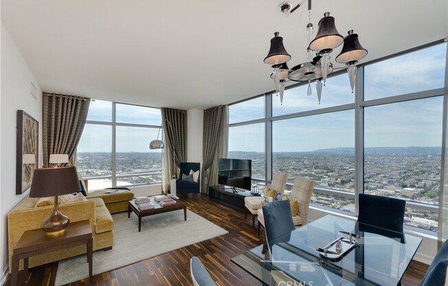2 beds, 2.3 baths, 1,920 sqft, $9,300, Unit 32B