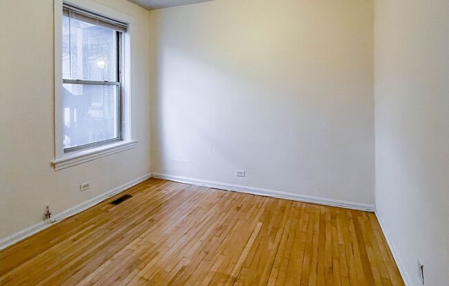 1 bed, 1 bath, 710 sqft, $1,775, Unit 1942-1