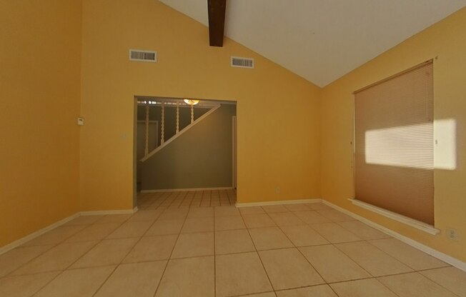 8823 WELLESLEY MNR DR