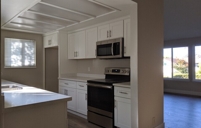 Remodeled 4 Bed 2 Bath Beauty in Vintage Hills