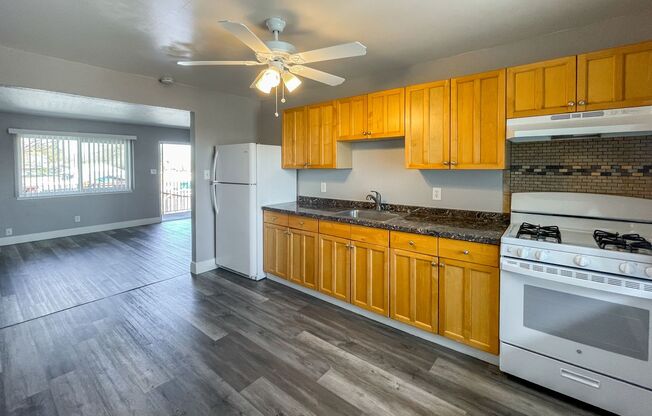 Apartments at College Oak on 5242 College Oak Drive, Sacramento, CA