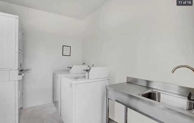 Studio, 1 bath, 600 sqft, $1,695, Unit 2001 Peyton Ave