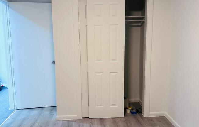 3526 33 ST