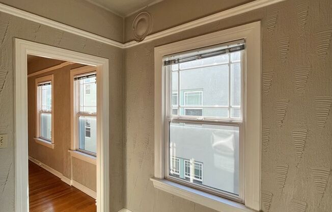 1 bed, 1 bath, $1,395, Unit 103