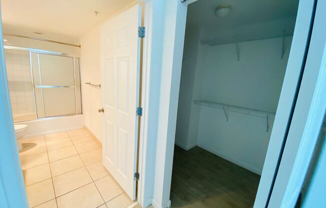 2 beds, 2 baths, $3,500, Unit Unit 404
