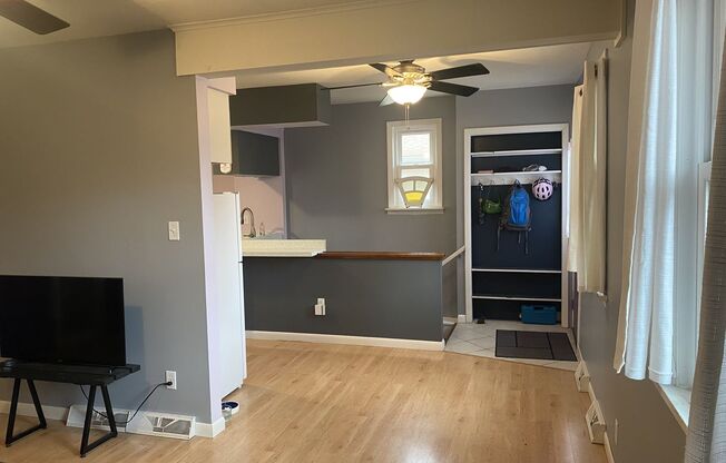 1 bed, 1 bath, $2,200