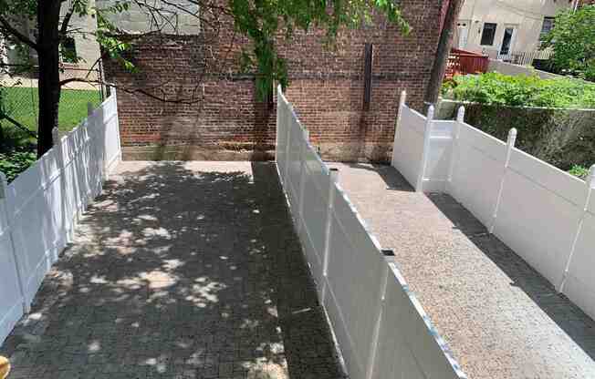 123 CLINTON ST