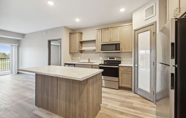 2 beds, 2 baths, 1,188 sqft, $2,100
