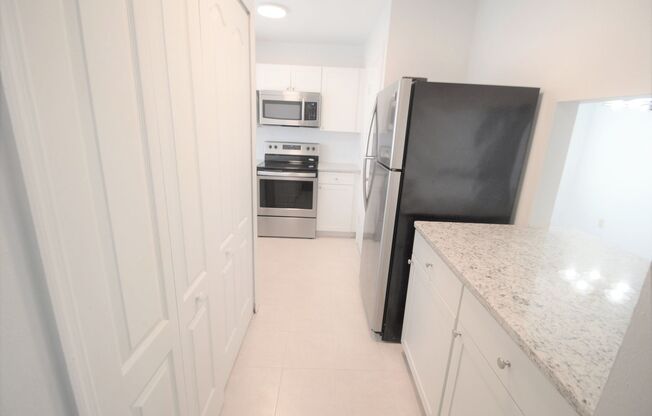 2 beds, 2 baths, $1,700