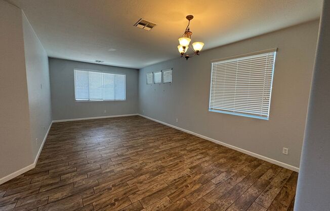 Updated 4 bedroom home in Casa Del Rey Community
