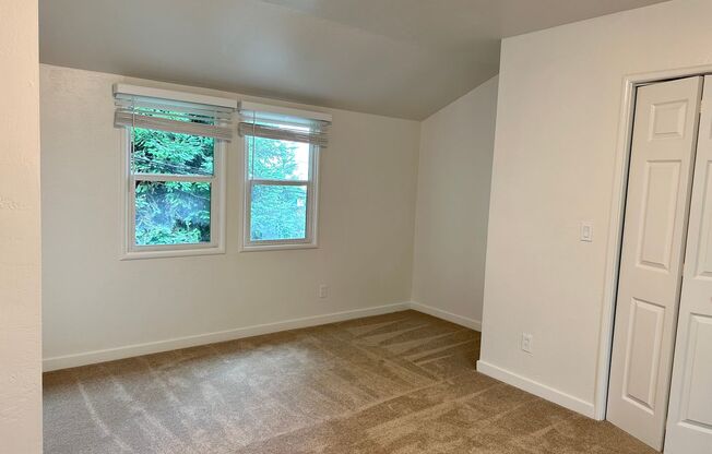 1 bed, 1 bath, 700 sqft, $2,100, Unit Apt. #C