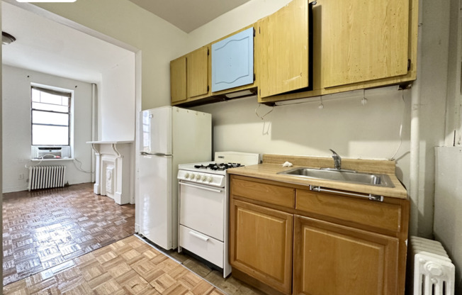 1 bed, 1 bath, 600 sqft, $2,375, Unit 4C