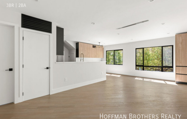 1450 1/2 CRES HTS BLVD