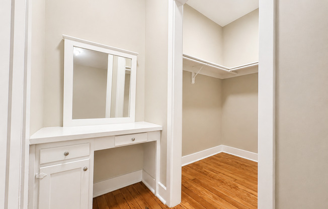 Studio, 1 bath, 275 sqft, $1,450, Unit 102